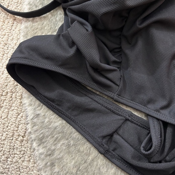 NWT Shade & Shore Black HIgh Leg Cheeky Swimsuit - Picture 8 of 12